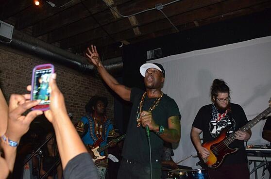 LIVE performance close talib kweli