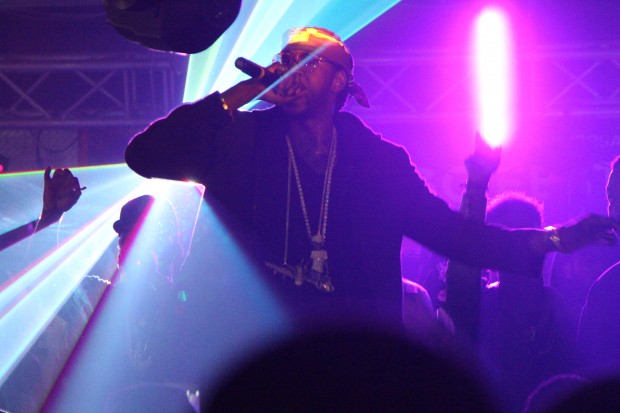 LIVE-performance-close-2chainz-620x413.jpg